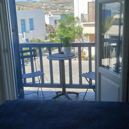 Gemelos Cozy 公寓式酒店 3*